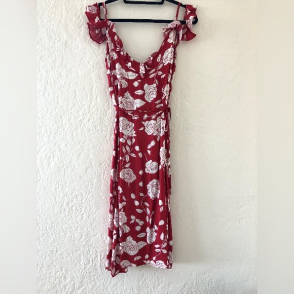 Disney by MINKPINK Rose Print Wrap Dress - Large - Picture 7 of 8